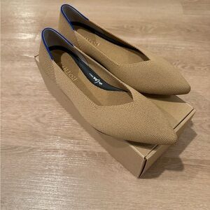 Rothy's Tan and Blue Flats